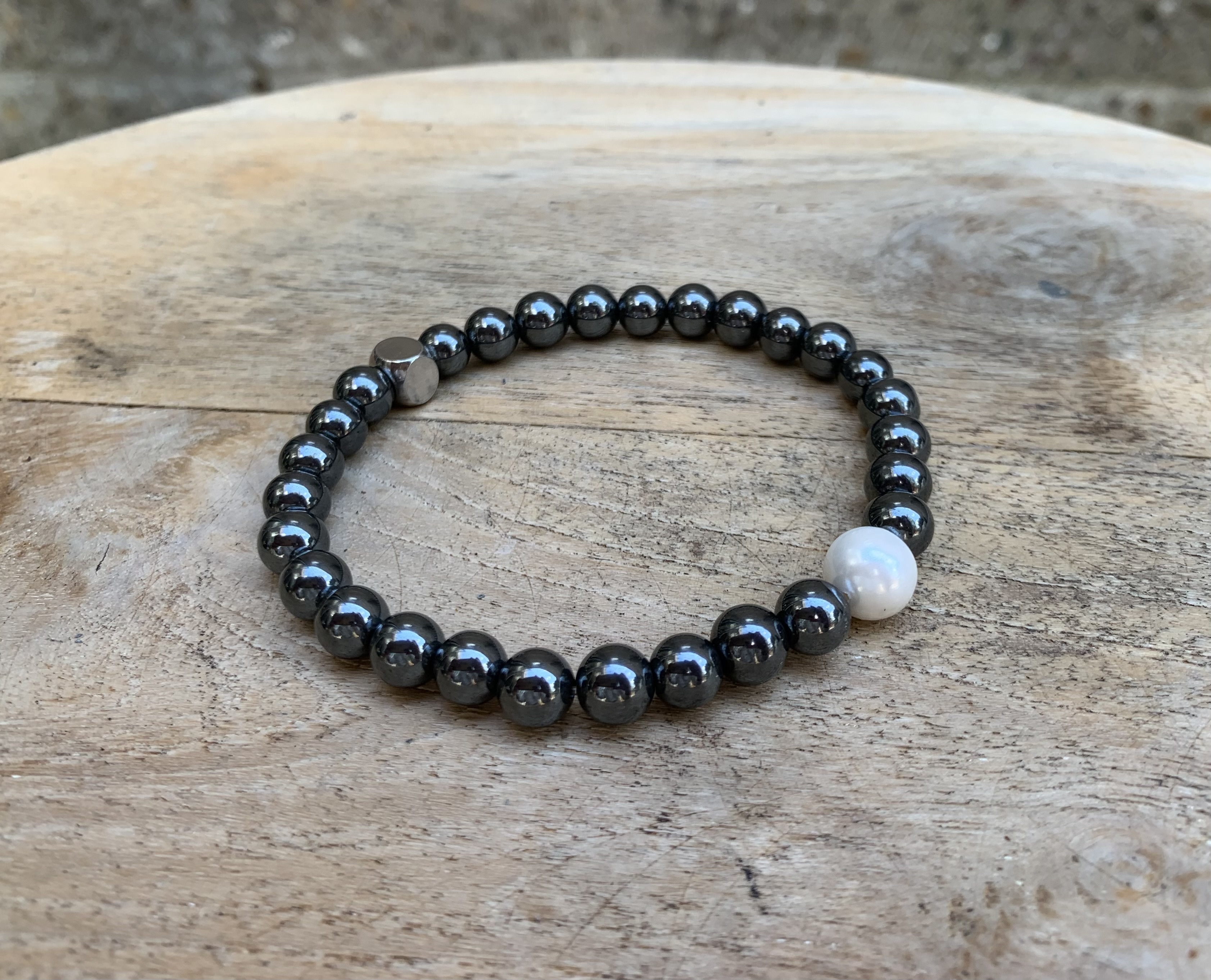 Antraciet_Hematiet_parel_armband.jpg Antraciet_Hematiet_parel_armband.jpg